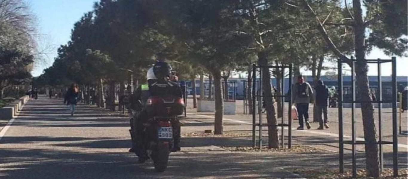 Θεσσαλονίκη: Επιστρατεύτηκε... drone για να απομακρύνει τους πολίτες από την παραλία (βίντεο)